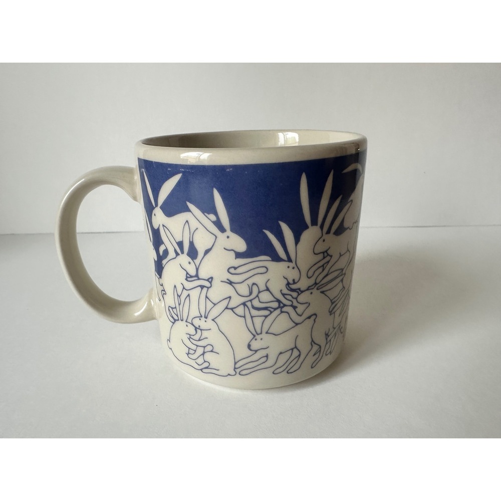 Vintage 1984 Taylor & Ng Le Lapin Rabbit Coffee Mug Win Blue White Japan 10 oz